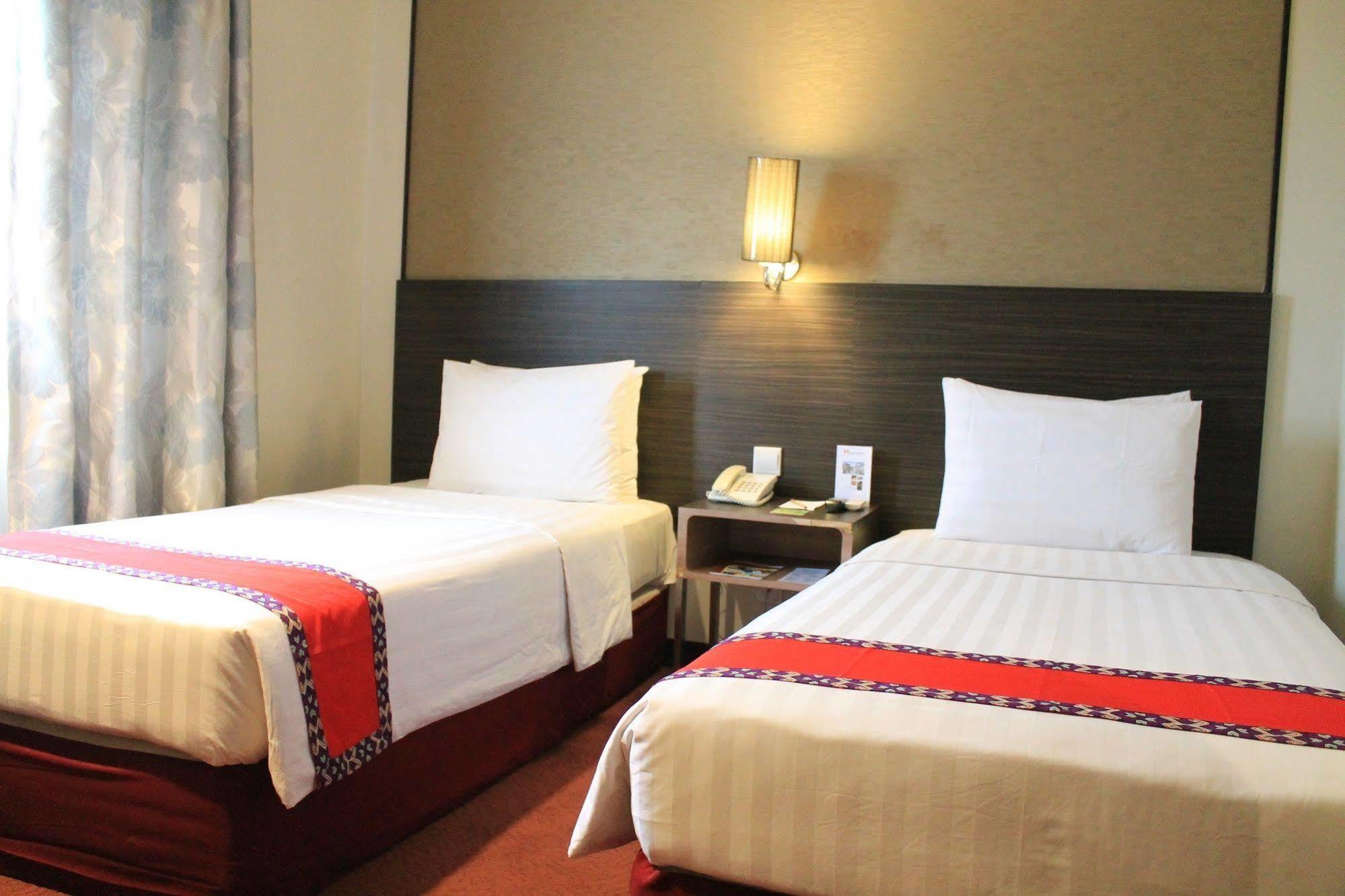 Swiss-Belinn Pangkalanbuun Exterior foto