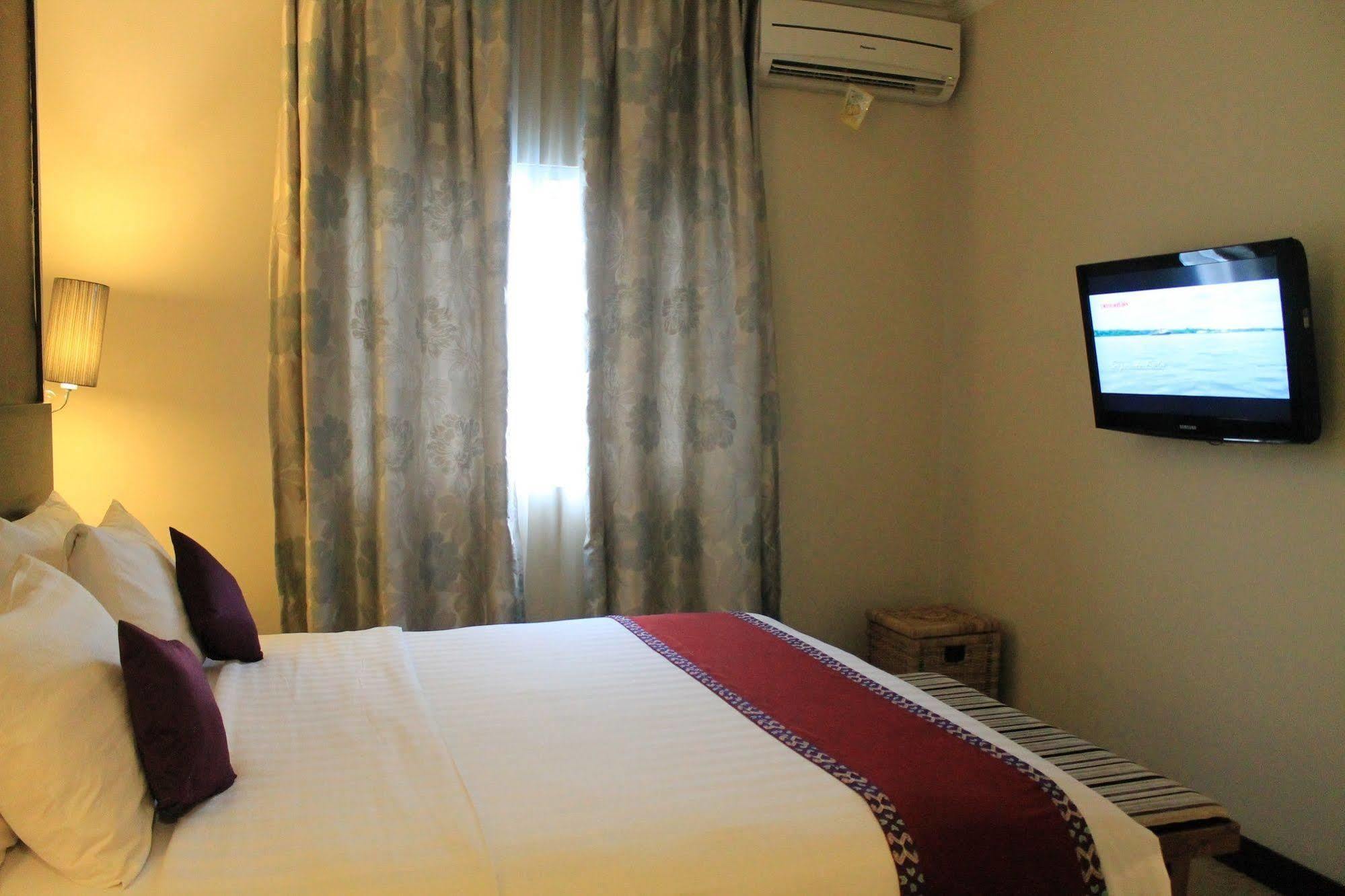 Swiss-Belinn Pangkalanbuun Exterior foto